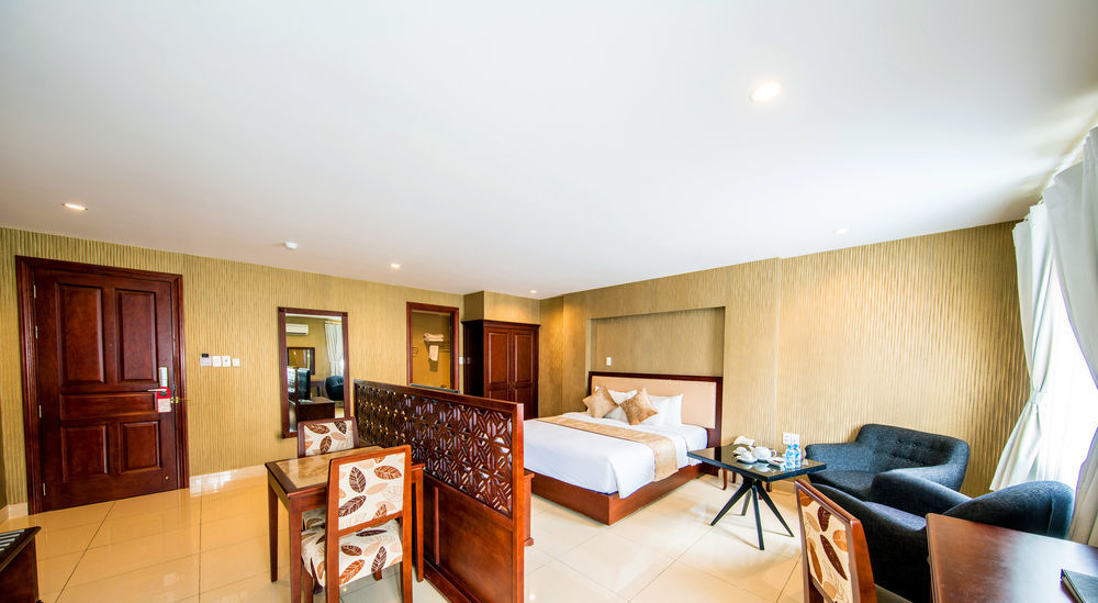 Crown Diamond Hotel - Phu My Hung District 7 Ho Chi Minh-staden Exteriör bild