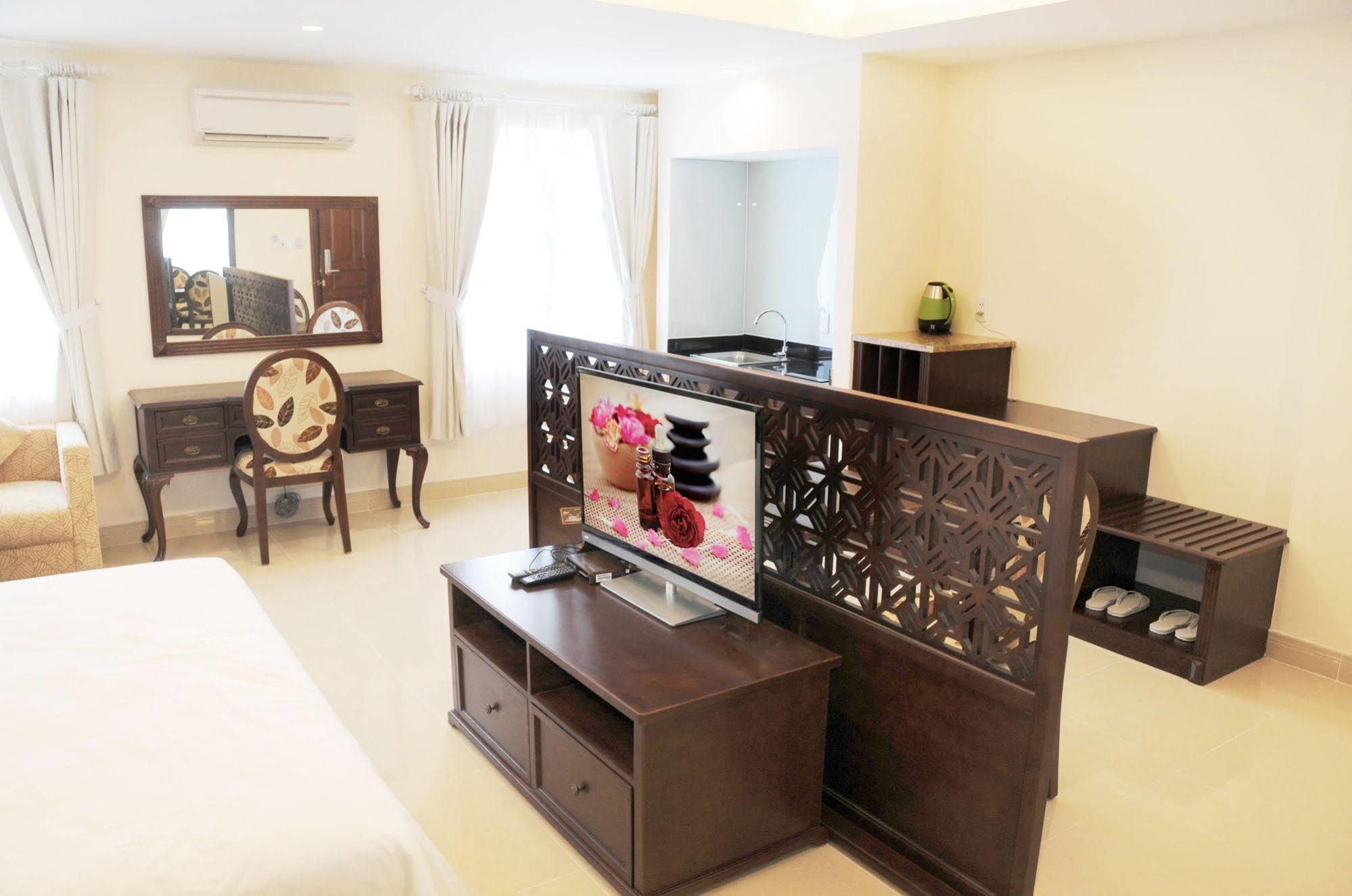 Crown Diamond Hotel - Phu My Hung District 7 Ho Chi Minh-staden Exteriör bild